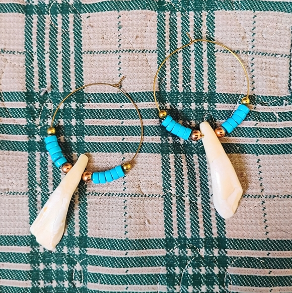 XL Buffalo Tooth + Turquoise Statement Hoops - Picture 2 of 4